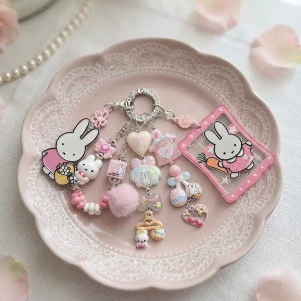 [BUNJANG] Miffy Pink Beaded Keychain / 미피 키링 핑크 비즈 키링