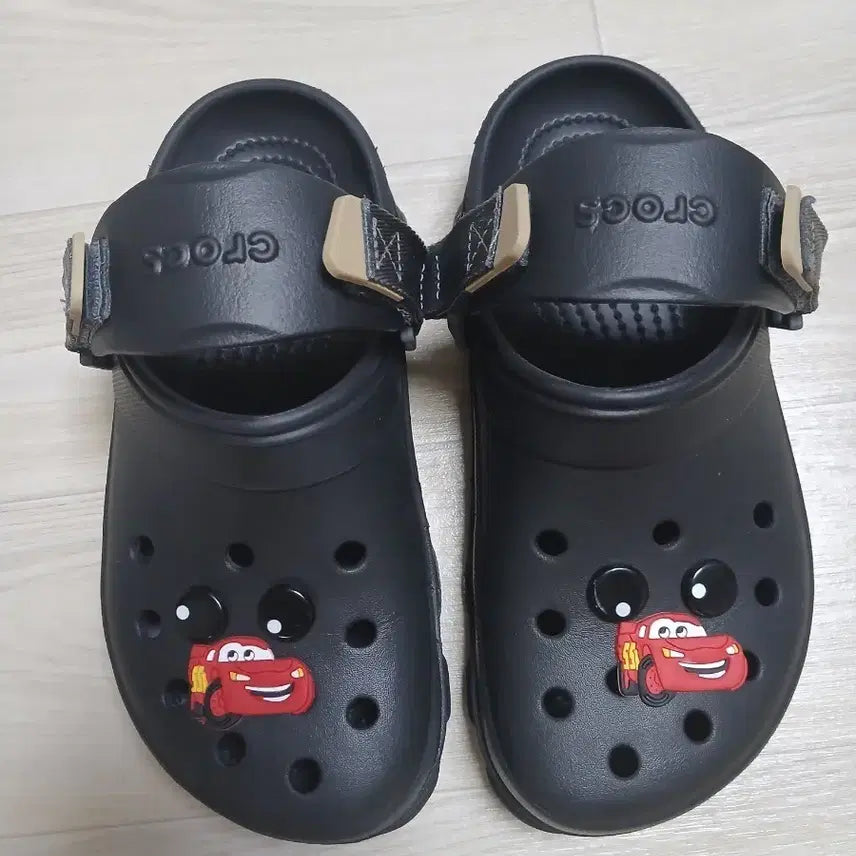 [BUNJANG] Crocs Lightning McQueen Black Sandals / 크록스 라이트닝 맥퀸 블랙 샌들