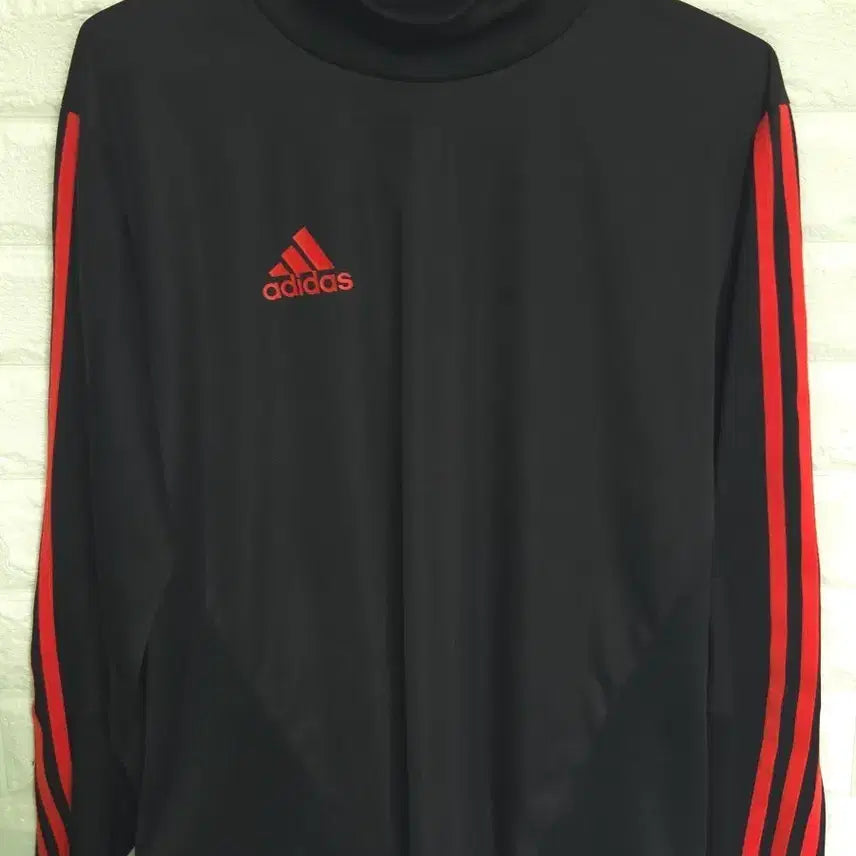 [BUNJANG] Adidas Tiro Climawarm Training Top / 아디다스(adidas)의 티로 클라이마웜 트레이닝 탑