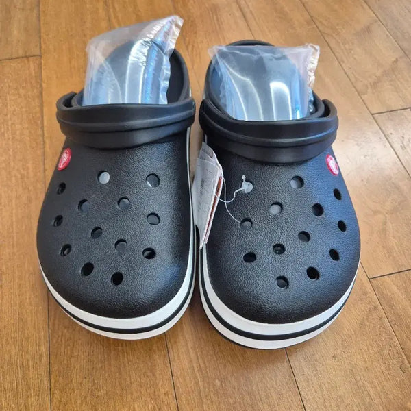 [BUNJANG] Crocs Black Clogs / 크록스 블랙 클로그
