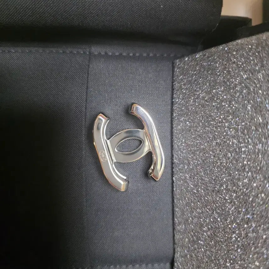 [BUNJANG] Chanel CC Logo Scarf Ring Silver / 샤넬 CC 로고 스카프 링 실버