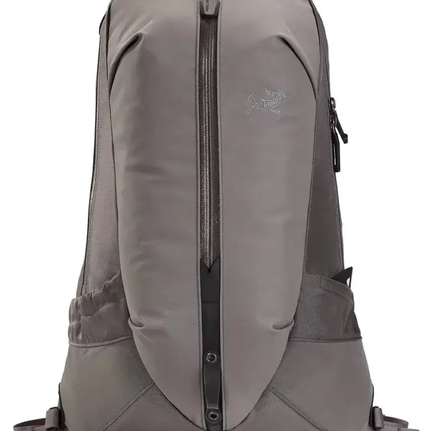 [BUNJANG] Arc'teryx Arro 22 Backpack Cloud / 아크테릭스 아로 22 클라우드