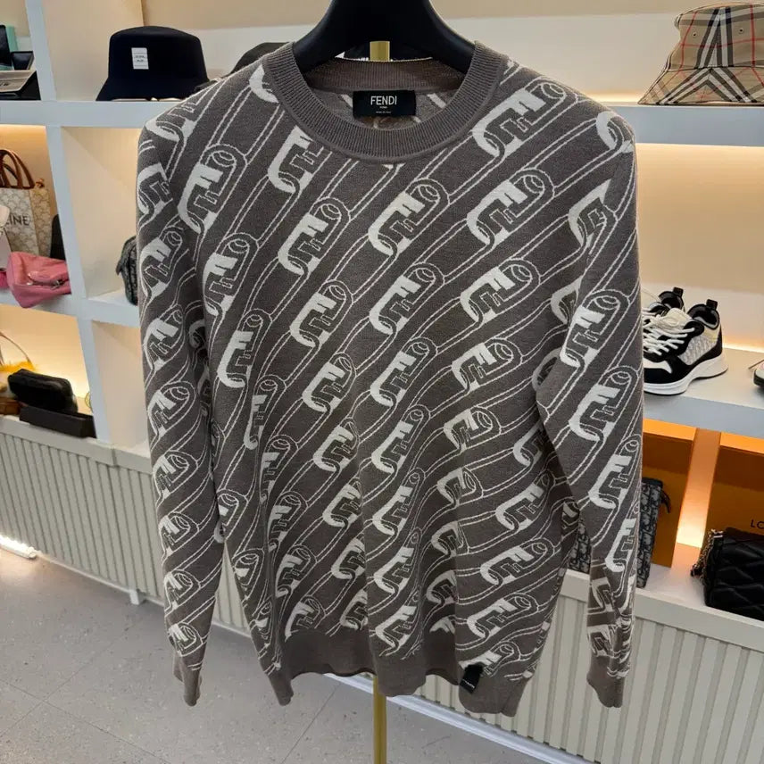 [BUNJANG] Fendi Knit Sweater / 펜디 니트