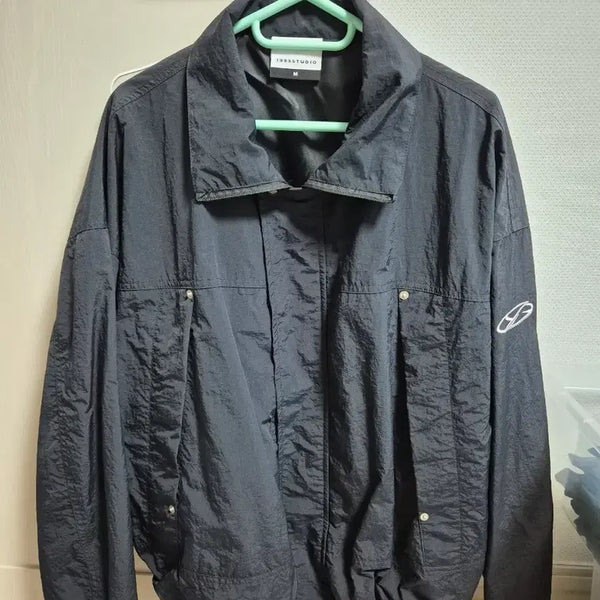 [BUNJANG] 1993 Studio Windbreaker Jacket M Black / 1993 스튜디오 바람막이 자켓