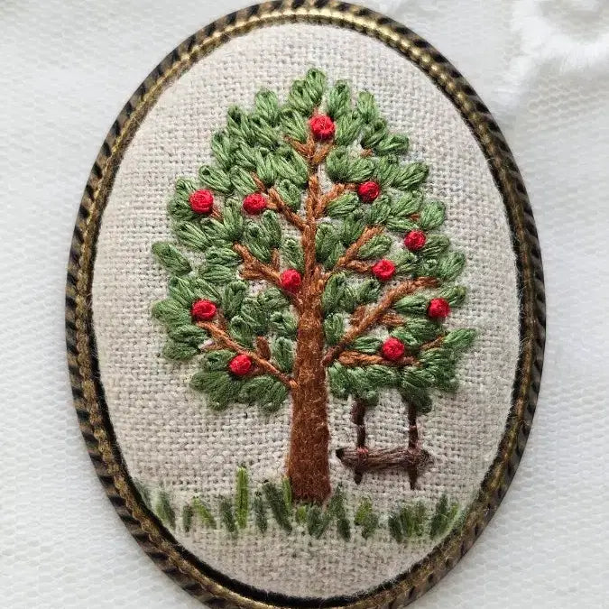 [BUNJANG] French Embroidery Brooch / 프랑스자수 브로치
