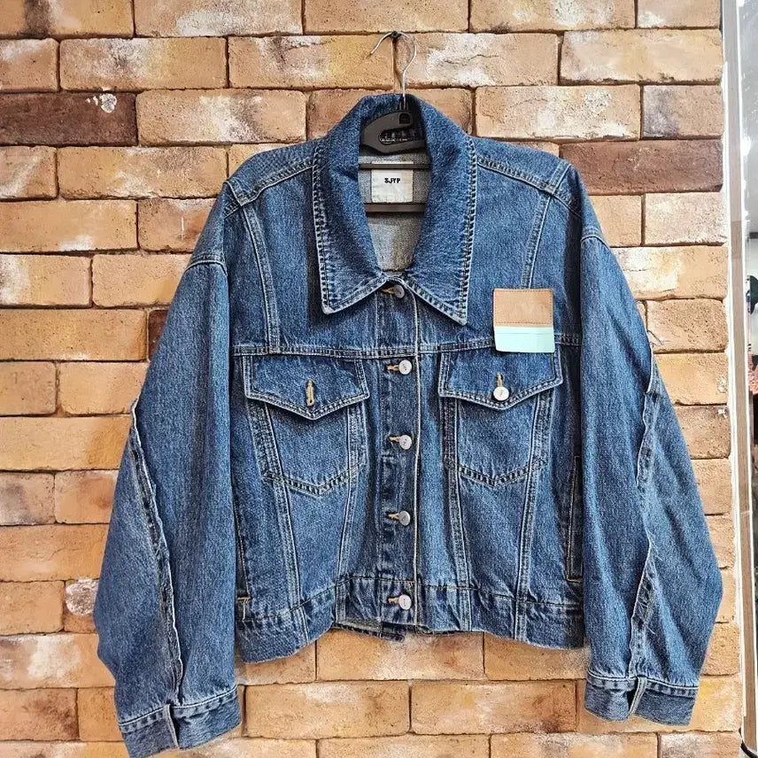 [BUNJANG] SJYP Blue Back Cut-Out Denim Jacket / [정품] SJYP 백 컷아웃 데님 자켓 (블루)