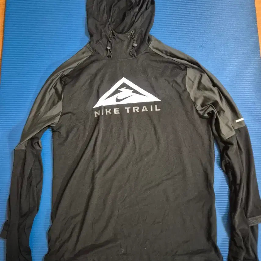 [BUNJANG] Nike Trail Hoodie M / 나이키 트레일 후드티 M