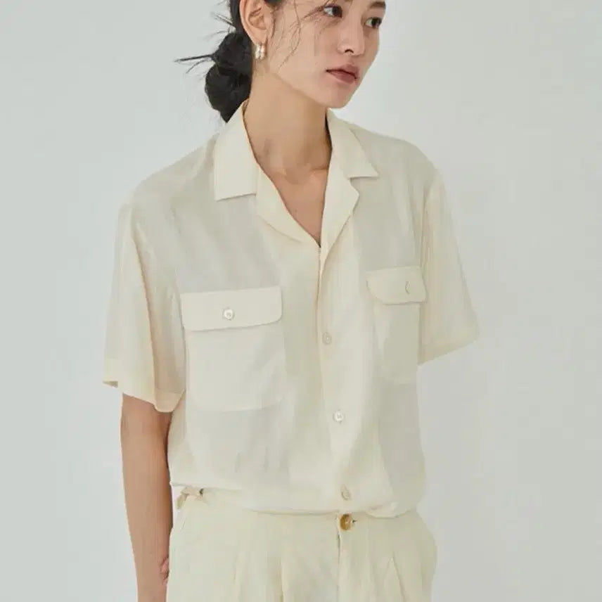 [BUNJANG] Urbanic30 30 Antique Blouse / 얼바닉30 30 ANTIQUE BLOUSE 앤티크 블라우스