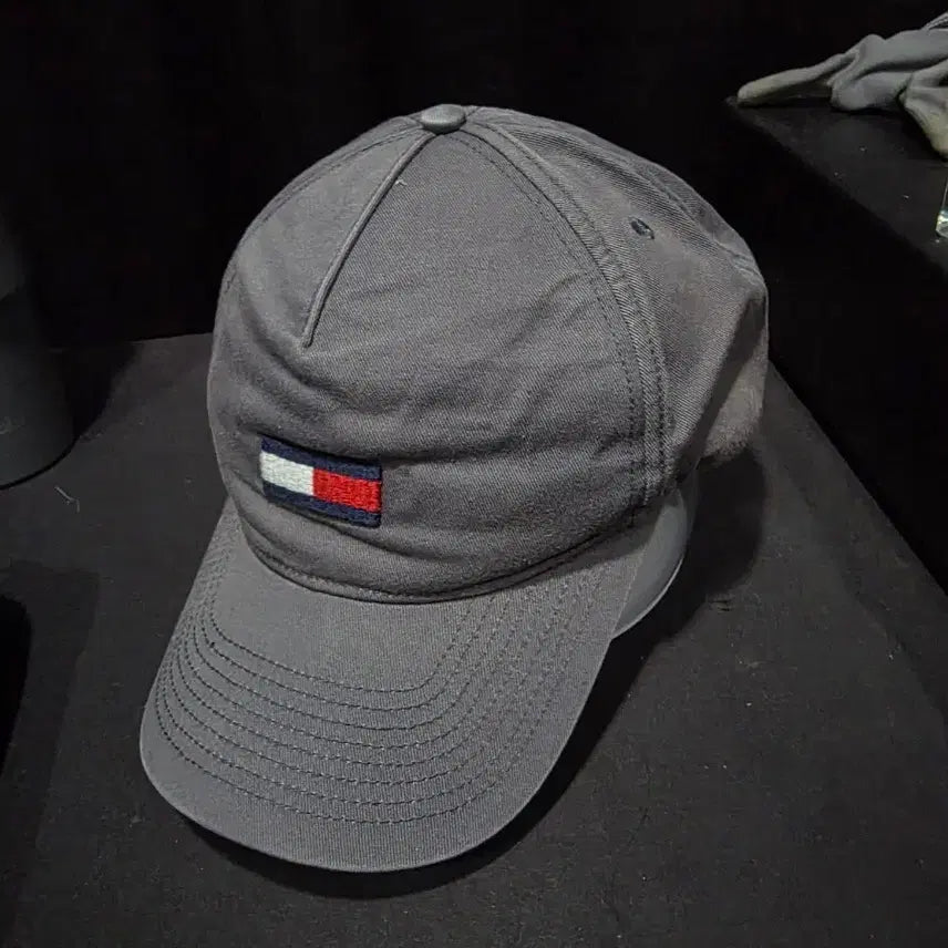 [BUNJANG] Tommy Hilfiger Baseball Cap / 타미힐피거 볼캡