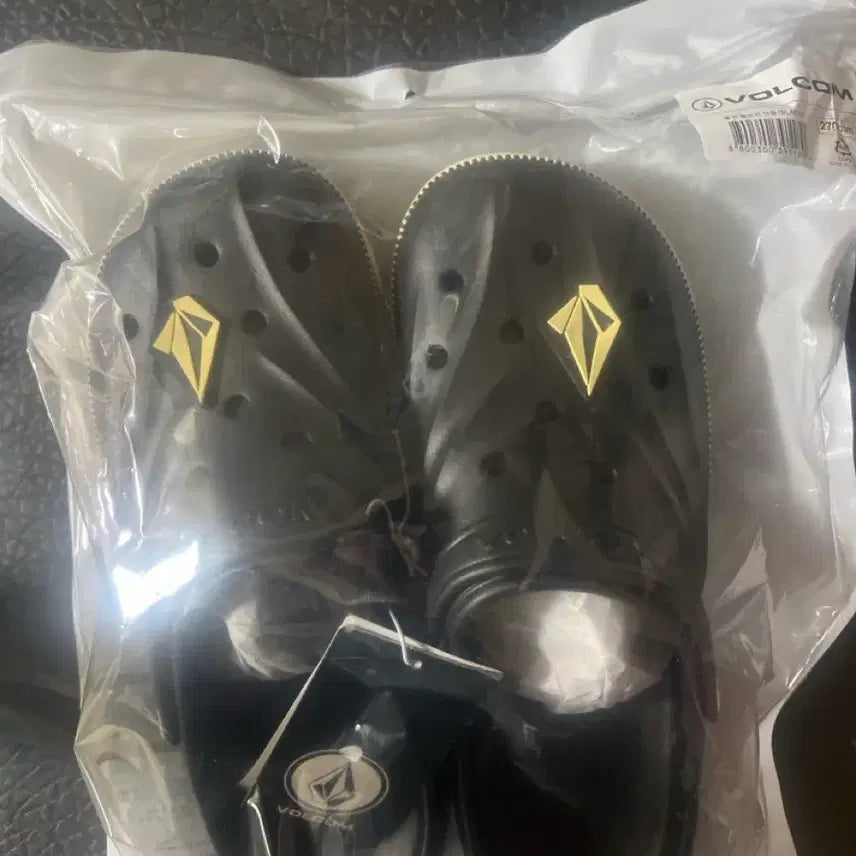 [BUNJANG] Volcom Crocs-Style Slippers / 볼컴 크록스형 슬리퍼