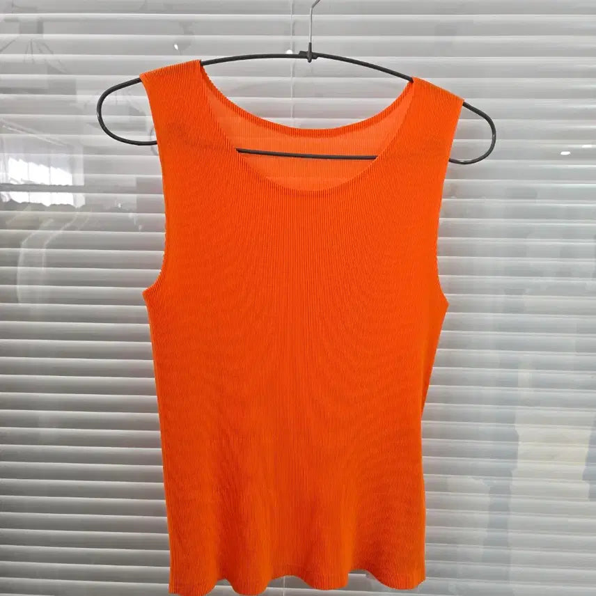 [BUNJANG] Pleats Please Issey Miyake Basic Sleeveless Top Orange Size 3 / 플리츠 플리즈 이세이 미야케 베이직 민소매 탑 나시 오렌지