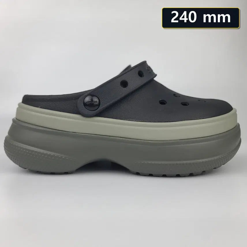 [BUNJANG] Crocs Classic Platform Clog 240mm [211355-001] / 크록스 클래식 스택드 클로그 240mm [211355-001]