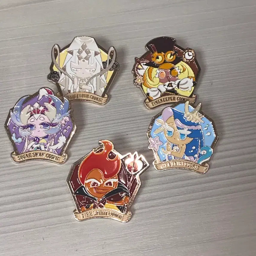 [BUNJANG] Cookie Run Kingdom Pin Badge Set / 쿠키런킹덤 핀뱃지 5종