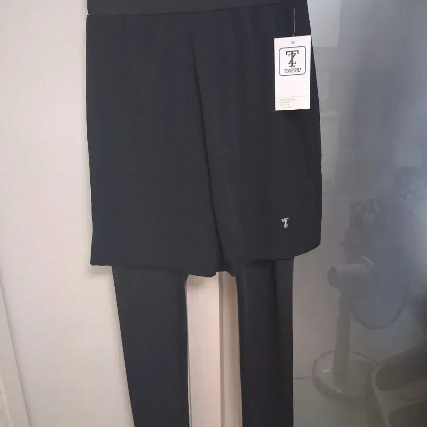[BUNJANG] New Leggings Size 95 / 새상품 레깅스 사이즈 95호 총장 92 디자인강추 사진참고 새상품