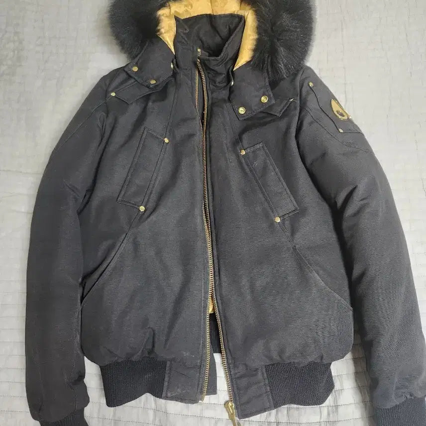 [BUNJANG] Moose Knuckles Ballistic Bomber Jacket - Gold / 무스너클 발리스틱 금장 팝니다