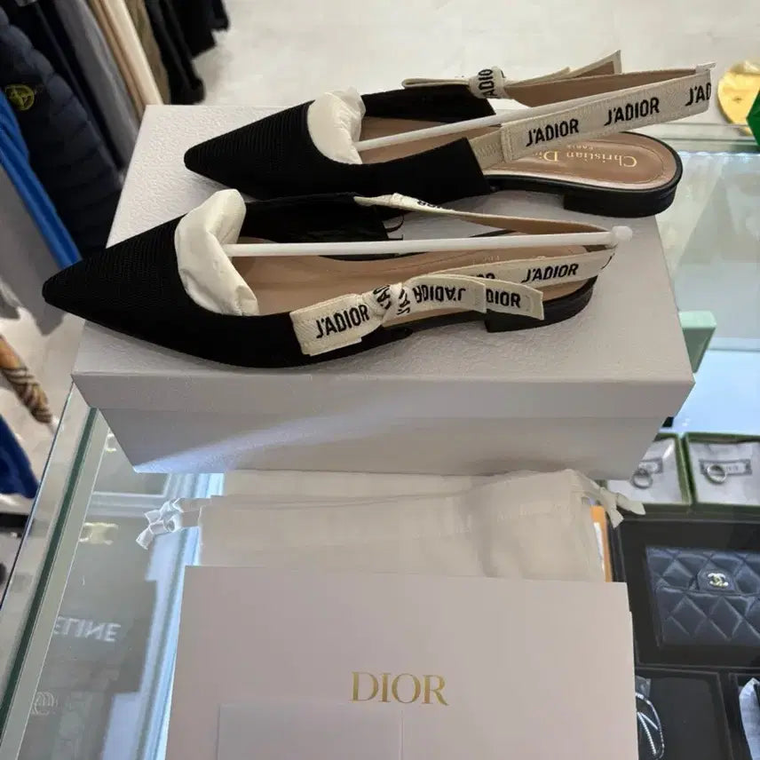 [BUNJANG] Christian Dior Slingback Flats / [정품] 디올 슬링백 플랫
