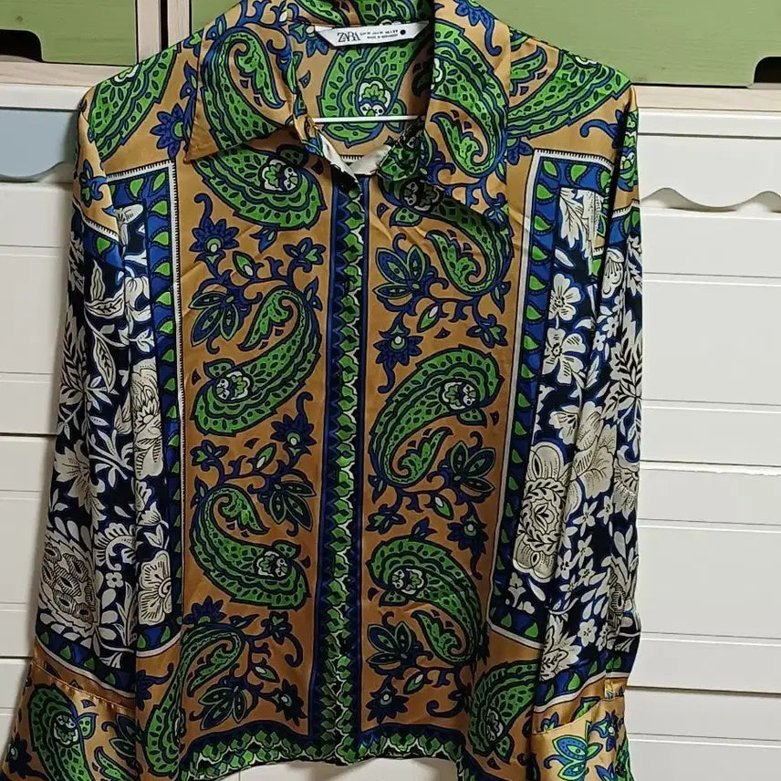 [BUNJANG] Zara Paisley Pattern Shirt / 66~77  자라 페이즐리 패턴 셔츠