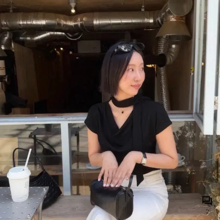 [BUNJANG] Meriet Drape Blouse T Black / 메리엣 드레이프 블라우스 티 블랙