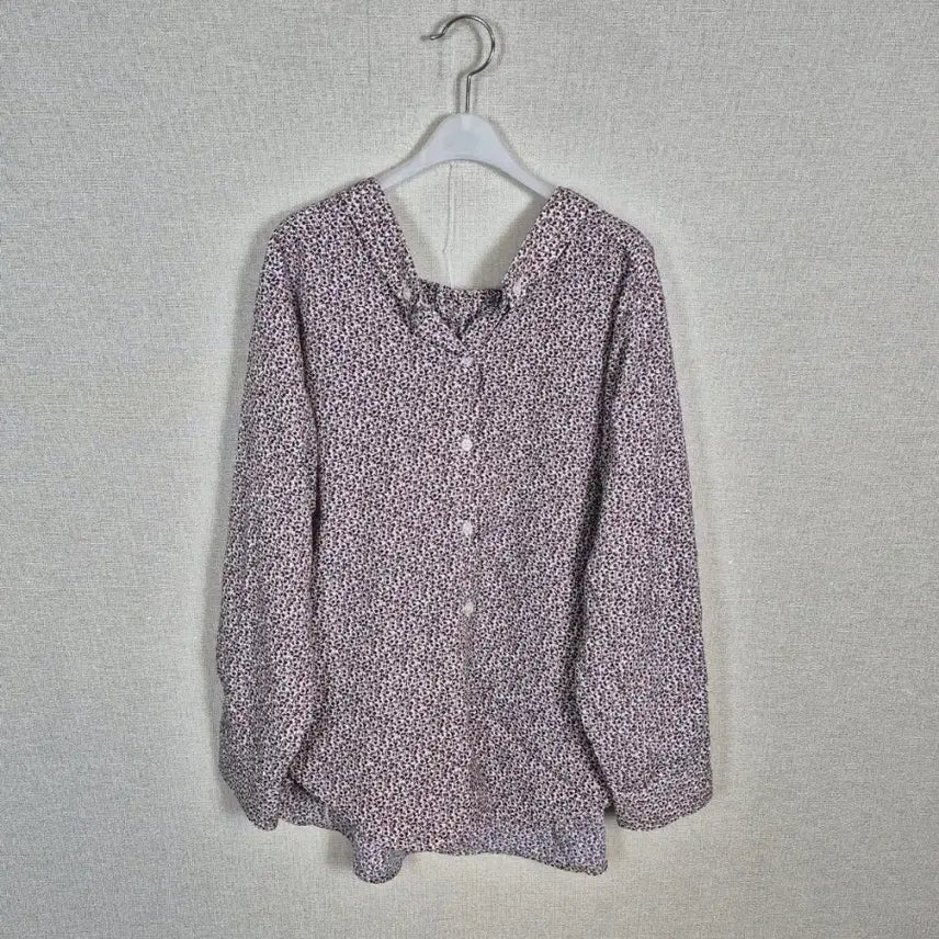 [BUNJANG] Plus Size Floral Pattern Back Square Neck Blouse / (#99추천)빅사이즈 뒷스퀘어넥 플라워 패턴 블라우스