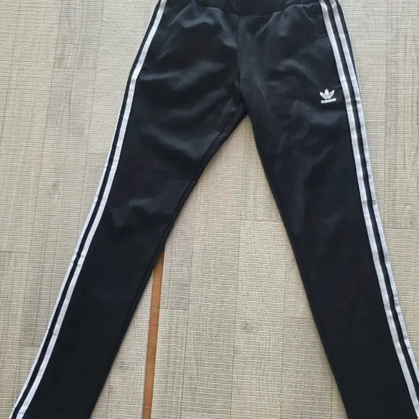 [BUNJANG] Adidas Training Pants Black / 아디다스 트레이닝 바지 블랙