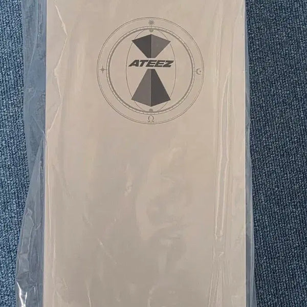 [BUNJANG] ATEEZ Official Light Stick Ver. 3 (Sealed) / 미개봉 )  에이티즈  응원봉 ver 3  새상품