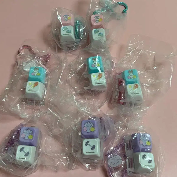 [BUNJANG] Pocket Piece LED Keycap Keychain (Unsealed) / 포켓피스 led키캡 키링 미개봉 (염버니,피카츄,팽도리)