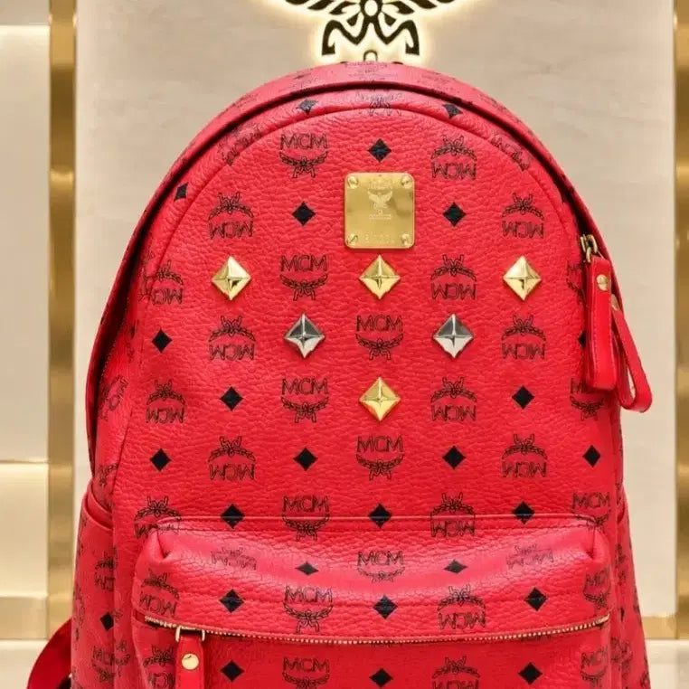 [BUNJANG] MCM Leather Logo Studded Backpack Red / MCM백팩