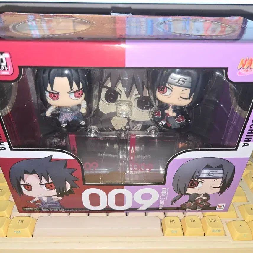 [BUNJANG] Naruto Itachi & Sasuke Chimimega Figure / 나루토 이타치 사스케 치미메가 피규어
