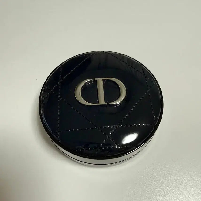 [BUNJANG] Dior Forever Cushion Case / 디올 포에버 쿠션케이스