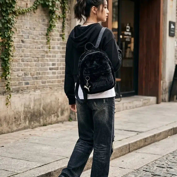 [BUNJANG] Puma Faux Fur Backpack Black / 푸마 퍼 백팩 블랙 30*32