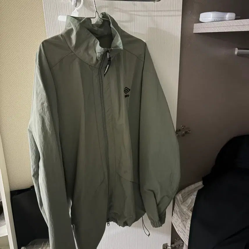 [BUNJANG] Umbro Windbreaker Jacket / 엄브로 바람막이 팝니다