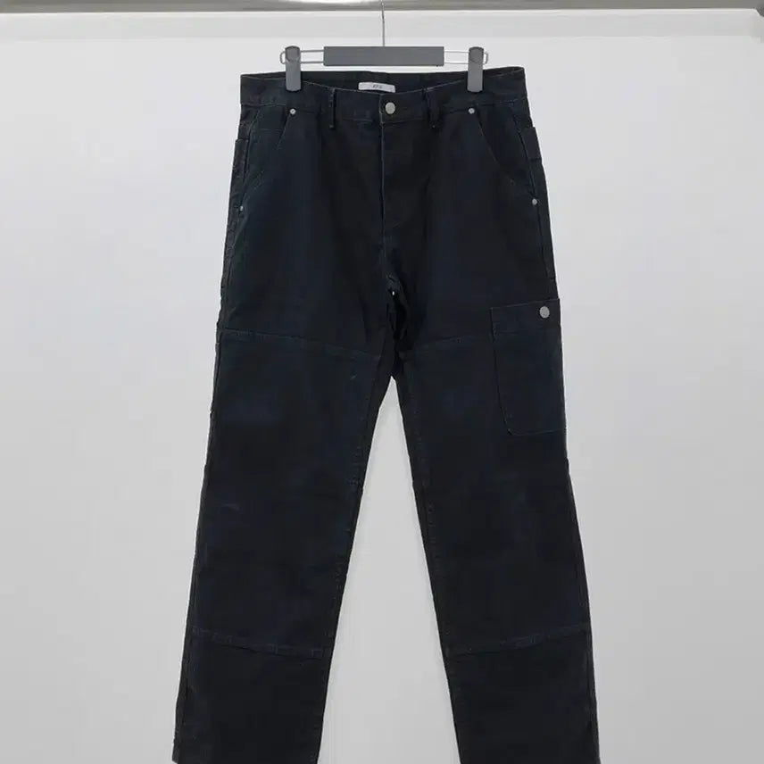 [BUNJANG] ETCE Regular Fit Straight Work Pants / ETCE 레귤러핏 스트레이트 워크 팬츠(REGULAR STRAIGHT WORK PANTS)