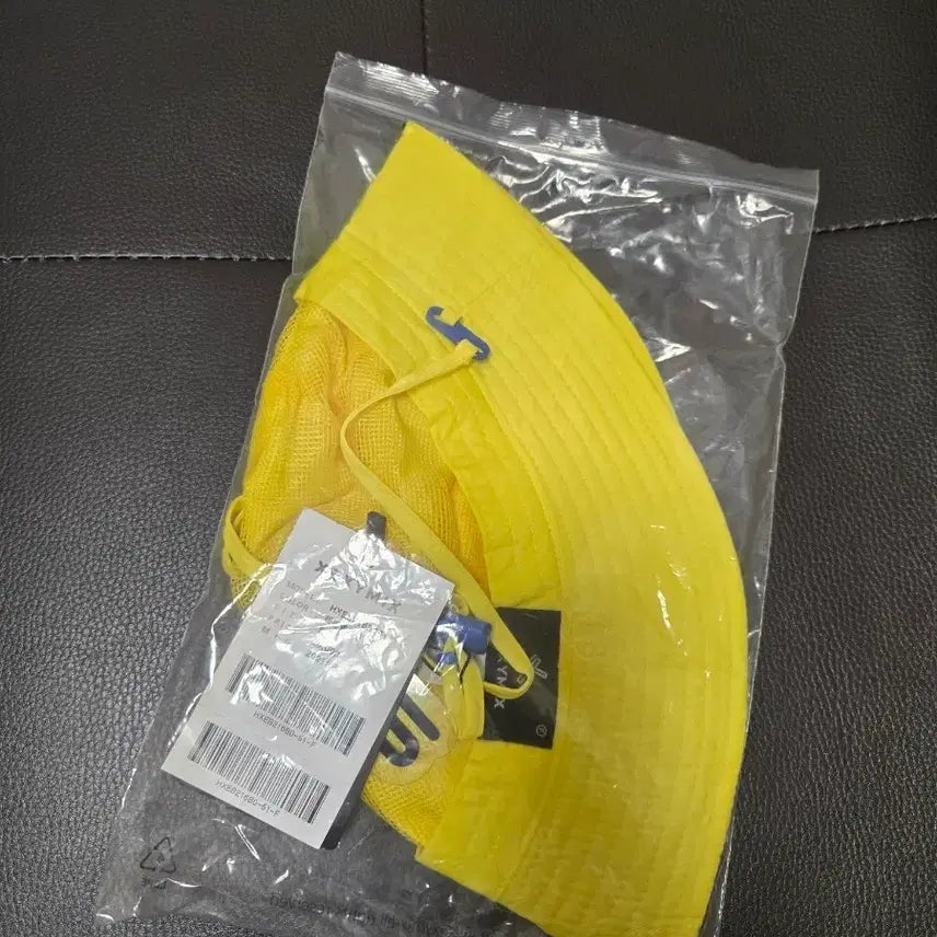 [BUNJANG] Xexymix Yellow Bucket Hat (Free Size) / 젝시믹스 벙거지 모자 옐로우 F 특가 상품