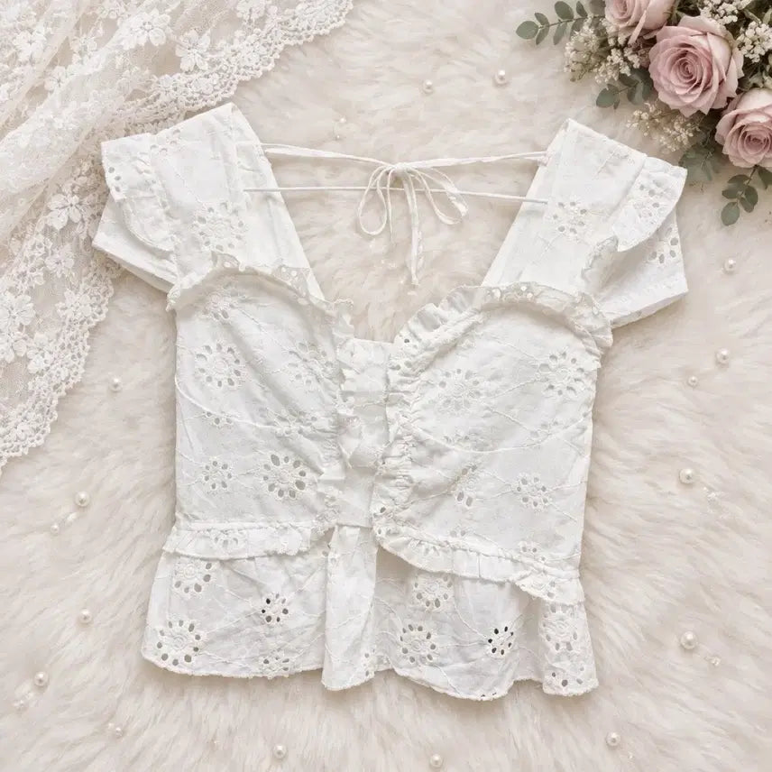 [BUNJANG] Cropped Embroidered Ruffle Blouse - White / 새상품:) 크롭 자수 프릴 블라우스 화이트