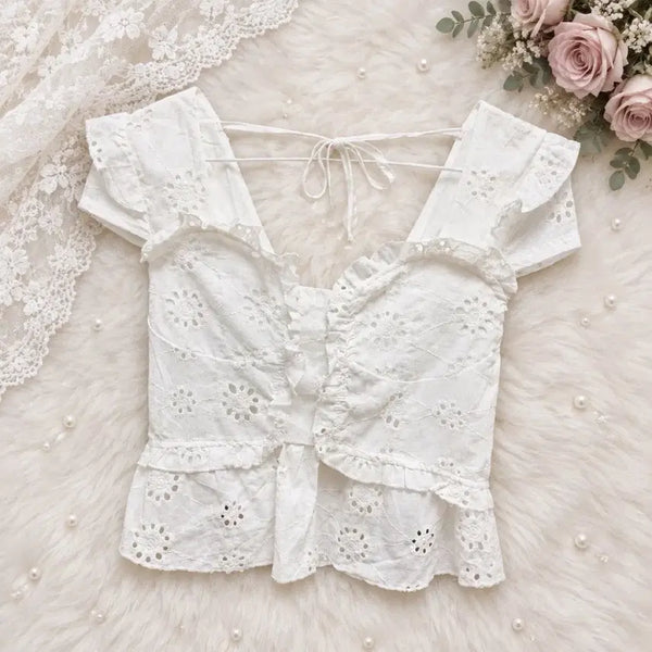 [BUNJANG] Cropped Embroidered Ruffle Blouse - White / 새상품:) 크롭 자수 프릴 블라우스 화이트