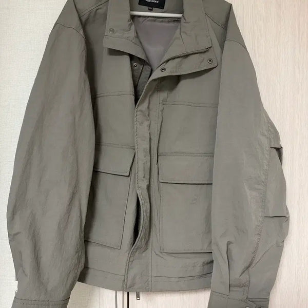 [BUNJANG] KRIZ LAYER Field Jacket (Khaki Gray) / 무신사 크리즈 레이어 필드 재킷 (카키 그레이)