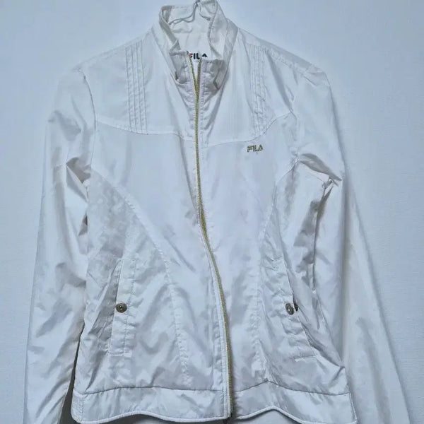 [BUNJANG] Fila Women's Lightweight Windbreaker Zip-Up Jacket / 휠라 여성 바람막이 집업