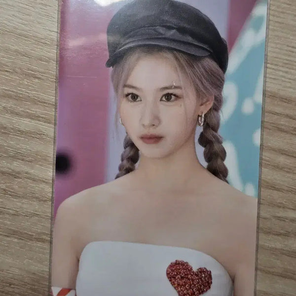 [BUNJANG] TWICE Sana Monograph Photocard / 사나 포카 모노그래프 트와이스