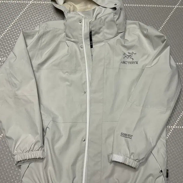 [BUNJANG] Arc'teryx Windbreaker / 아크테릭스 바람막이