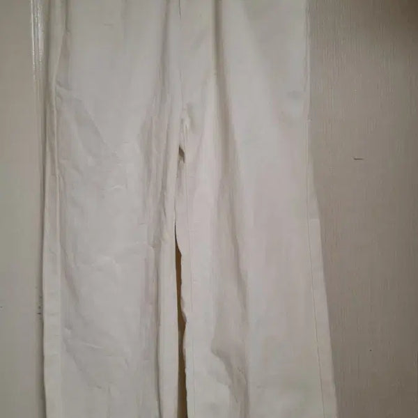 [BUNJANG] Women's Ivory Jeans / 여성 청바지