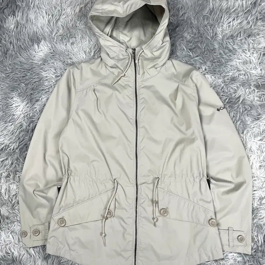 [BUNJANG] Columbia Women's Gorpcore Mountain Jacket / 컬럼비아 우먼스 고프코어 마운틴 자켓y 7199