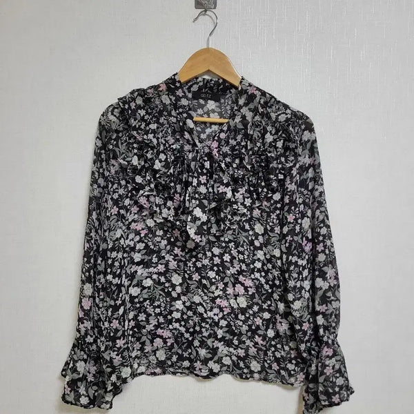 [BUNJANG] obfz Flower Pattern Chiffon Blouse / 23.obfz 플라워 패턴 쉬폰 블라우스