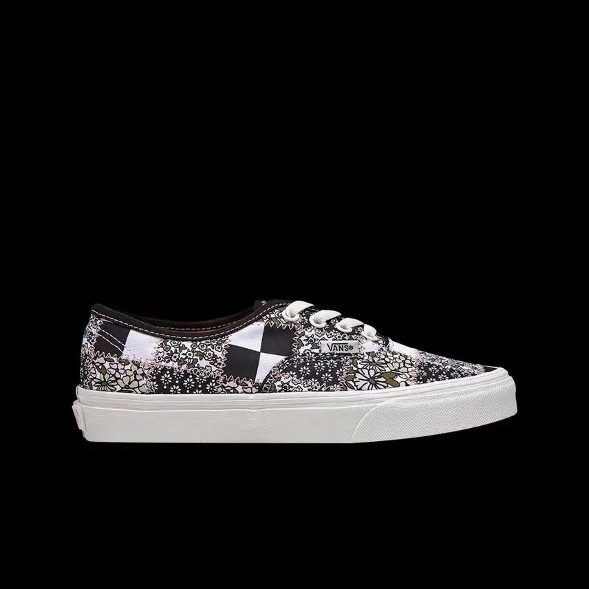 [BUNJANG] Vans Authentic Patchwork Floral Multi Marshmallow (VN0A5HZS9FY1) Size 230 / 반스 어센틱 패치워크 플로랄 멀티 마시멜로우(VN0A5HZS9FY1) 모델 230 새제품