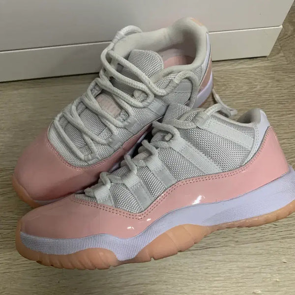 [BUNJANG] Air Jordan 11 Legend Pink / W 에어조던 11 레전드핑크(235)