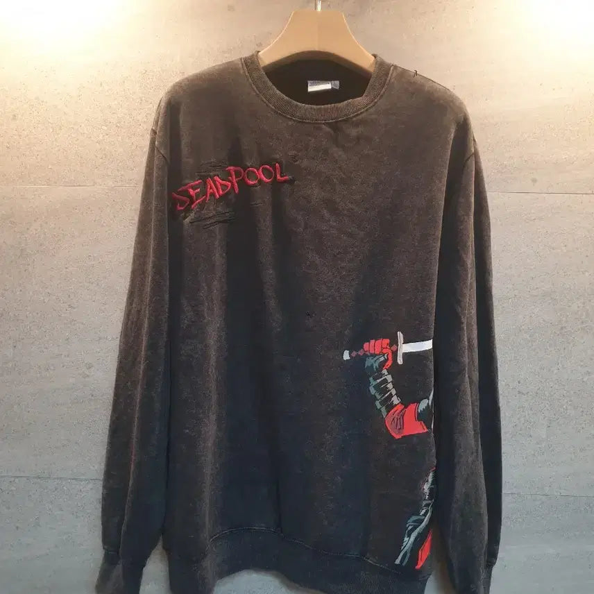 [BUNJANG] Marvel Official Deadpool Sweatshirt L Size / 마블. 정품. 데드풀. 맨투맨. 미착.