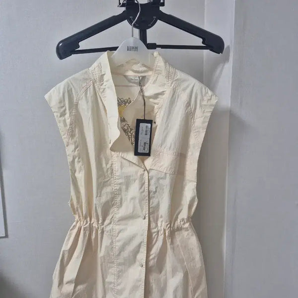 [BUNJANG] The IZ Best String Waist Vest / 더 아이잗 베스트