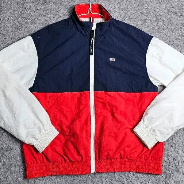 [BUNJANG] Tommy Hilfiger Windbreaker Jacket - Size M / (Q2)타미힐피거 바람막이 자켓 M