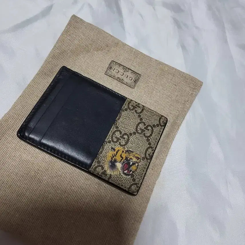 [BUNJANG] Gucci Tiger Card Holder / 구찌 타이거 카드지갑