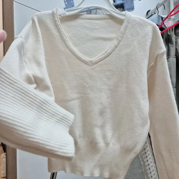 [BUNJANG] Ivory V-Neck Knit Sweater / [새상품] 아이보리 브이넥 니트