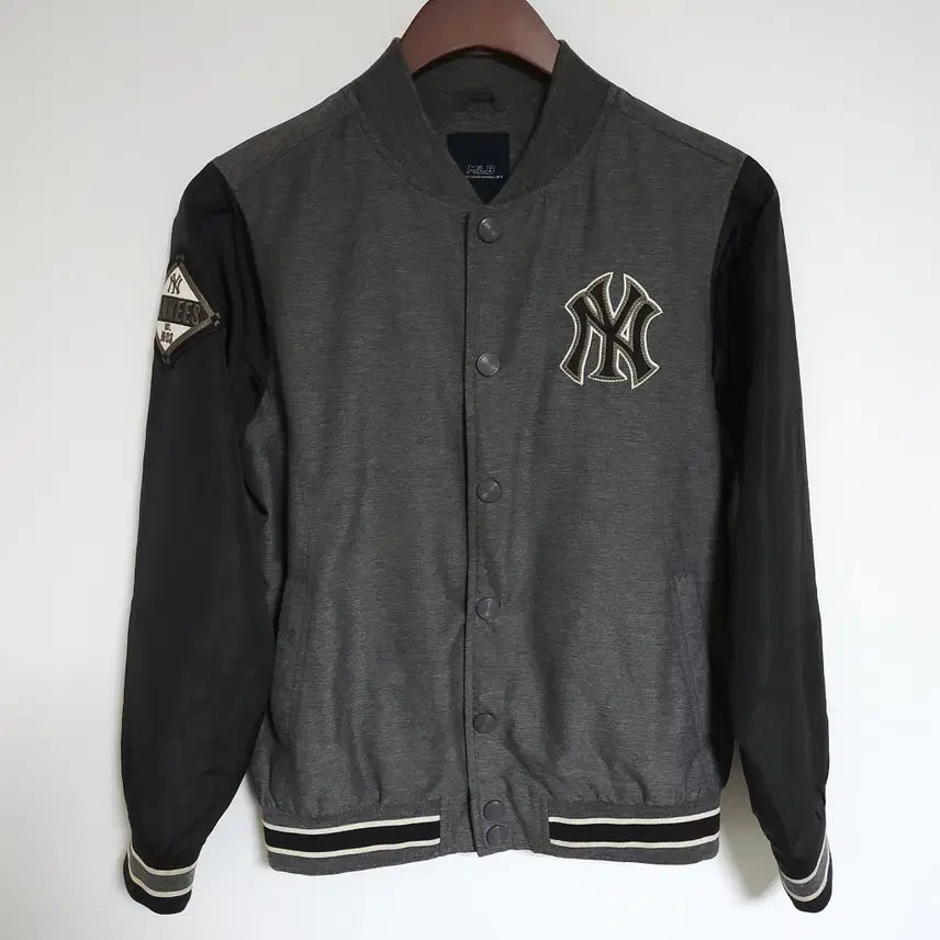 [BUNJANG] MLB Women's Blouson Jacket / 677 MLB 여성 블루종 자켓